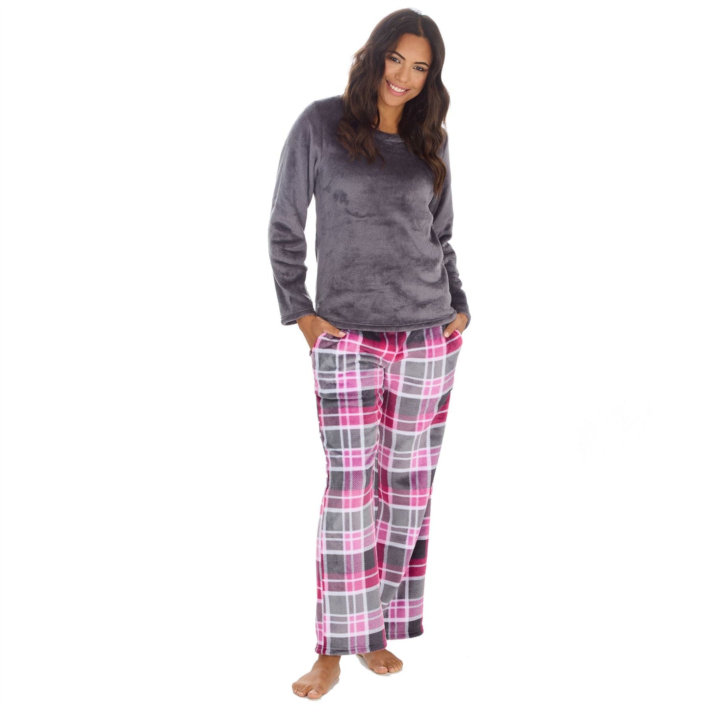 P687 TEEN/ADULT CHECK FLEECE PYJAMAS