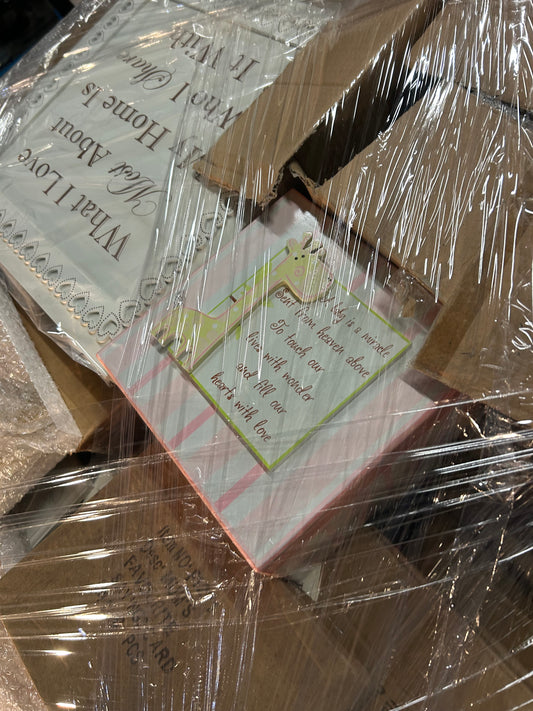 Wholesale Giftware Reseller Pallet - Over 1000pcs