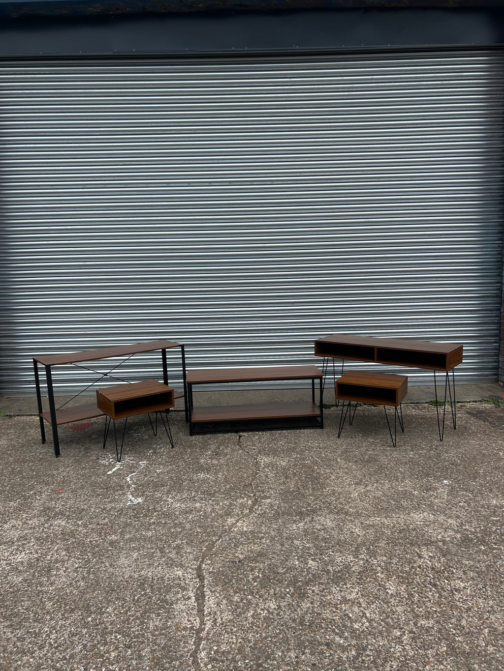 5-Piece Industrial Style Furniture Set – Rustic Wood & Metal Finish