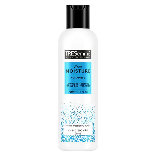 6 x Tresemme  Conditioner Rich Moisture 300 Ml